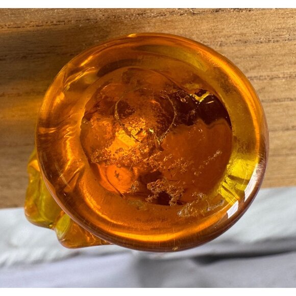 Vintage Titan Art Glass Baby Golden Canary Signed on Bottom Collectors Piece - Picture 6 of 8